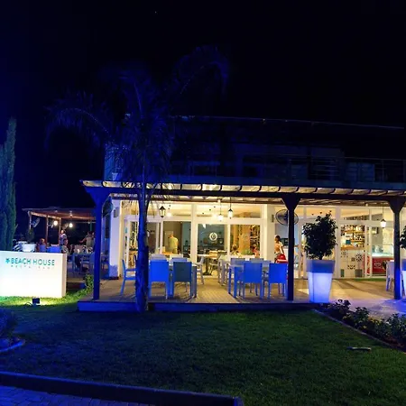 Apartamento Caezar Beach Apartament