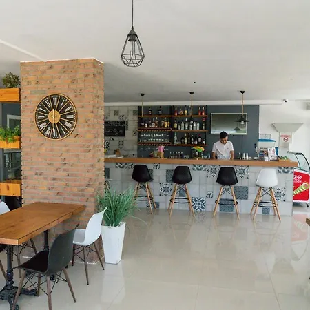 Apartamento Caezar Beach Apartament *